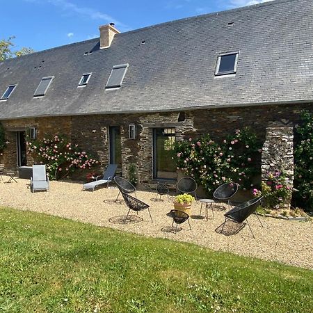 La Mouliniere, Jolie Longere Du Xviie Bed & Breakfast La Jaille-Yvon Exterior photo
