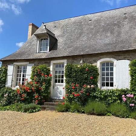 La Mouliniere, Jolie Longere Du Xviie Bed & Breakfast La Jaille-Yvon Exterior photo